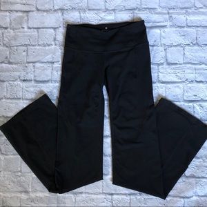 ATHLETA Revelation Yoga Pant